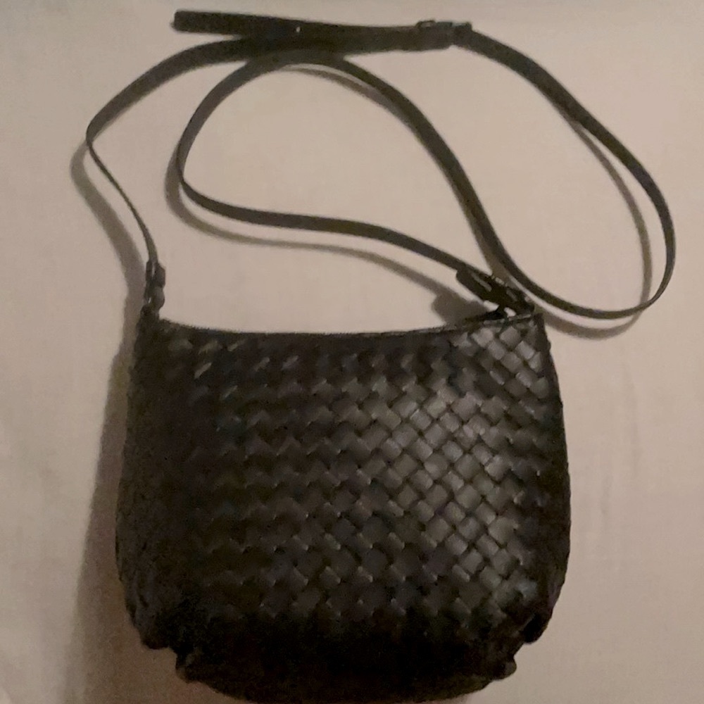 Bottega Veneta beauty a must have woven bag new with tags